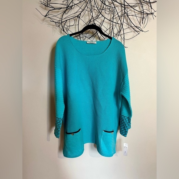 New with tags MARGARET WINTERS blue sweater. Knit size 1X - Picture 2 of 7